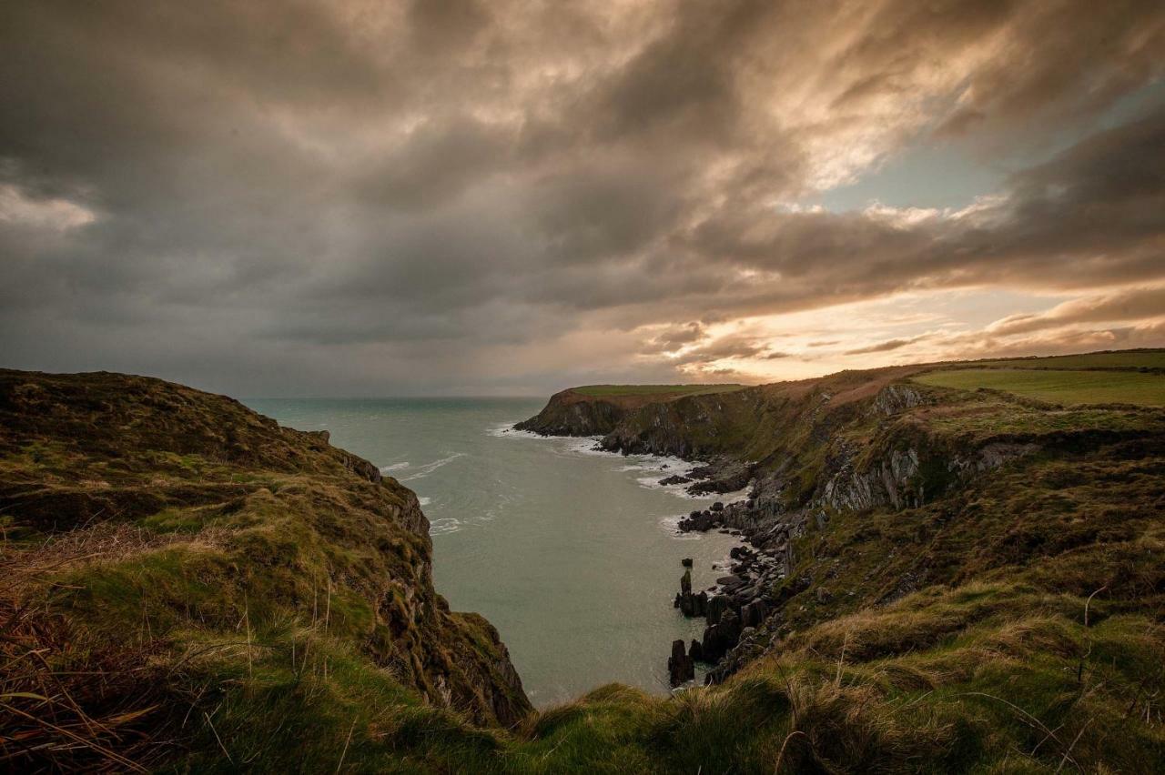 The Wild Atlantic Hideaway Apartment Clonakilty Luaran gambar